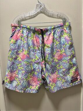 Men’s Swim Shorts Vineyard Vines Purple & Pink Tropical Swim Trunks
